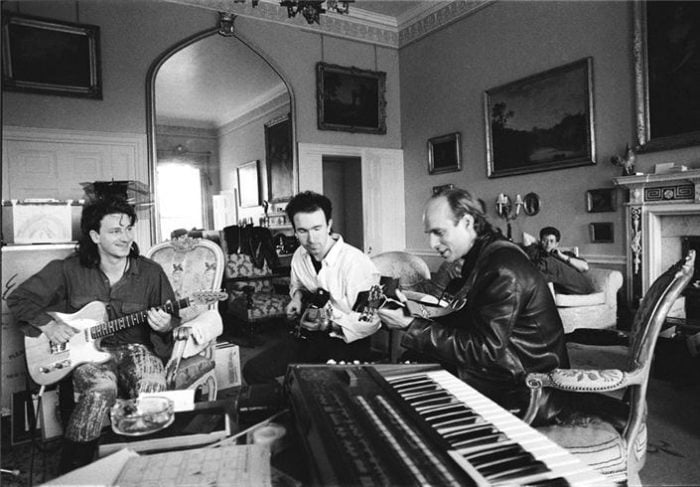 Brian Eno e gli U2 in studio