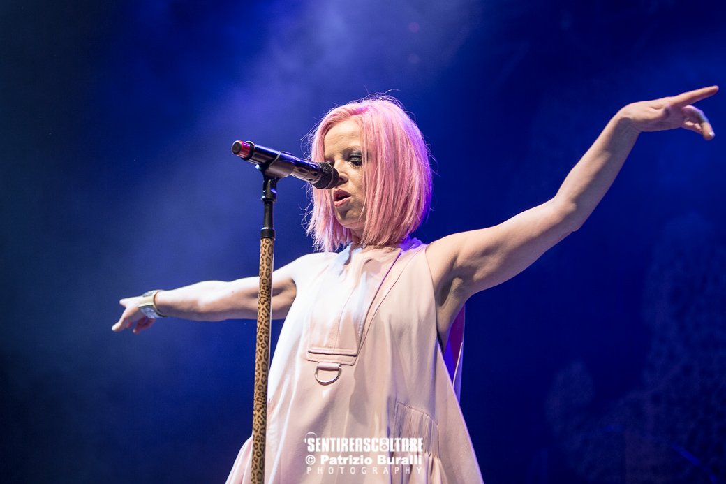 01_garbage_teatro obihall_firenze_2.11.2016