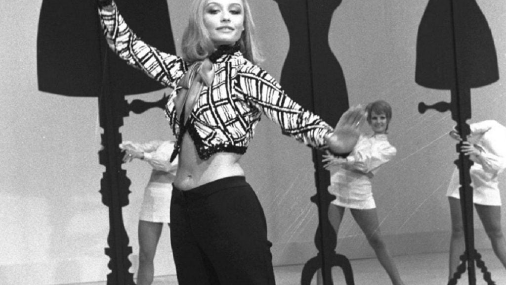 Raffaella Carrà Tuca Tuca Con Enzo Paolo Turchi