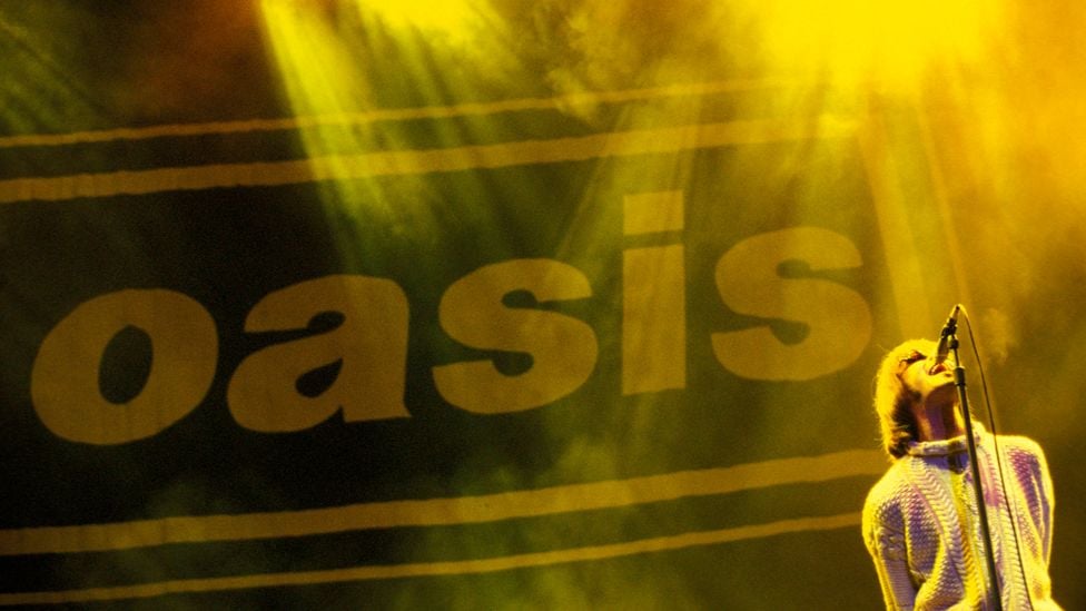 Oasis Knebworth 1996 (3)