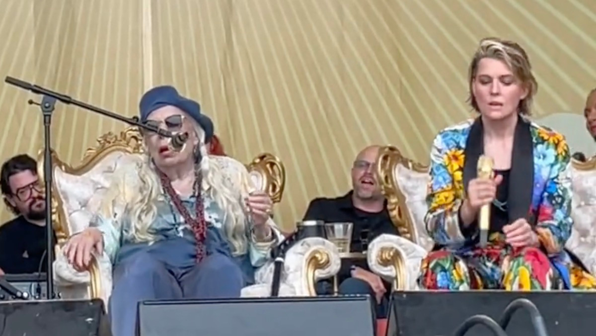 Joni Mitchell e Brandi Carlile