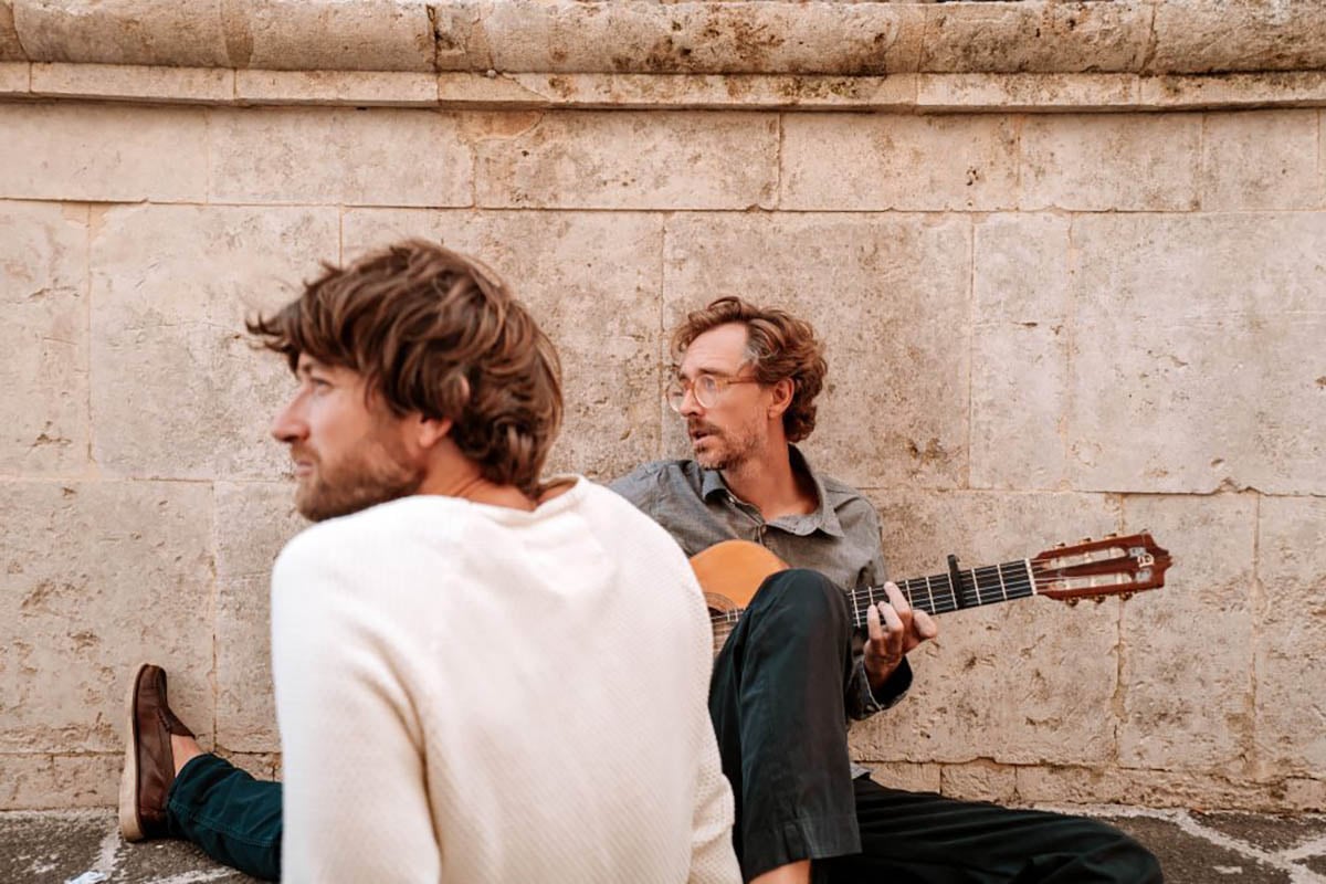 kings-of-convenience-peace-or-love