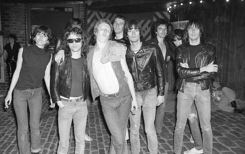 Ramones, Chrissie Hynde e Captain Sensible dei Damned