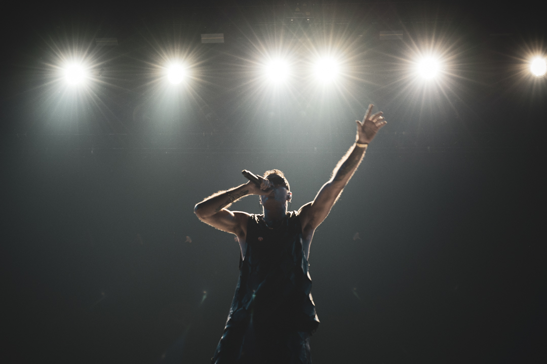 Marracash live al Pala Alpitour di Torino, foto di Alessandro Brosio (2022)