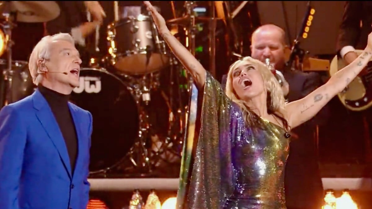 David Byrne e Miley Cyrus