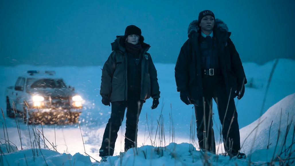 Jodie Foster e Kali Reis in True Detective: Night Country