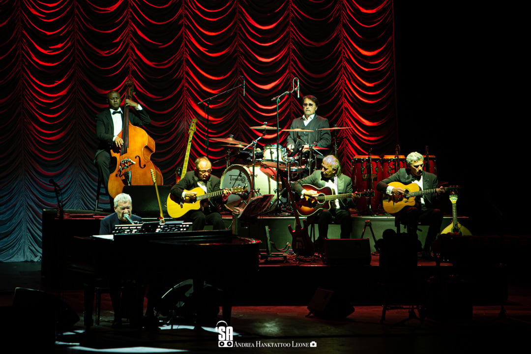 Paolo Conte live al Teatro degli Arcimboldi di Milano, foto di Andrea Leone (2023)