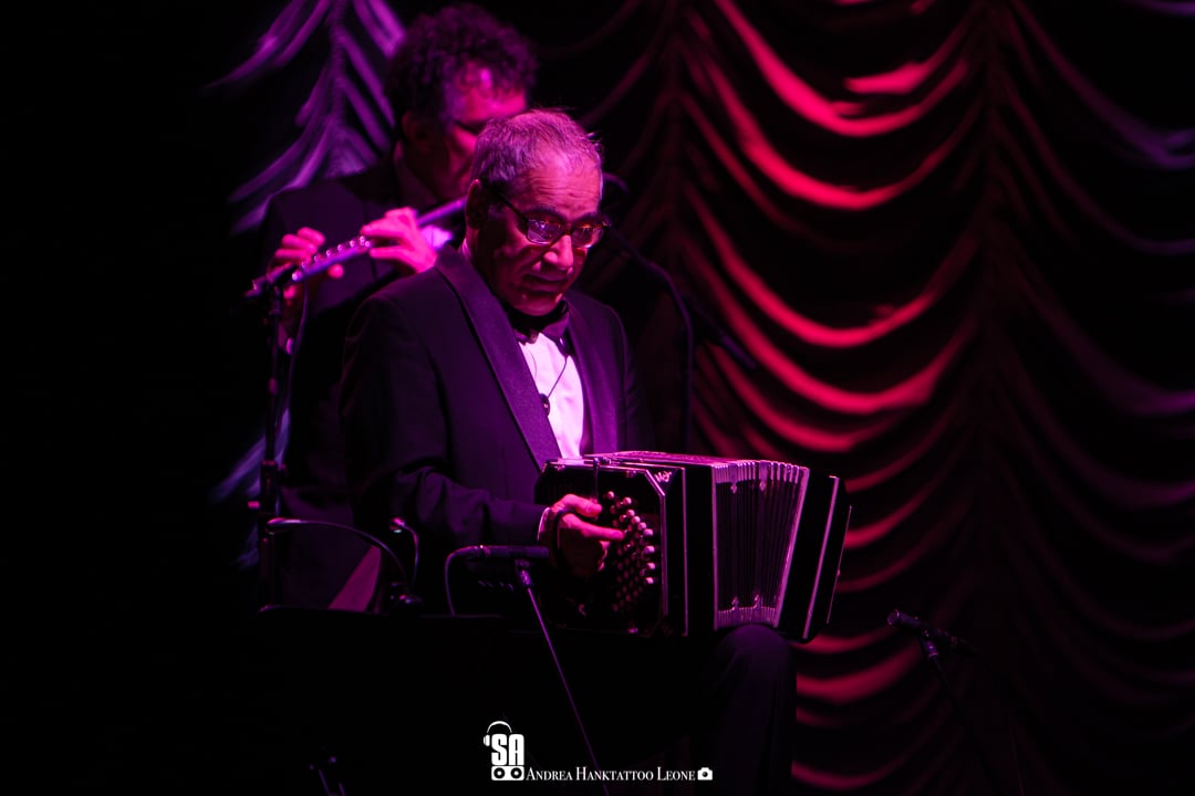 Paolo Conte live al Teatro degli Arcimboldi di Milano, foto di Andrea Leone (2023)