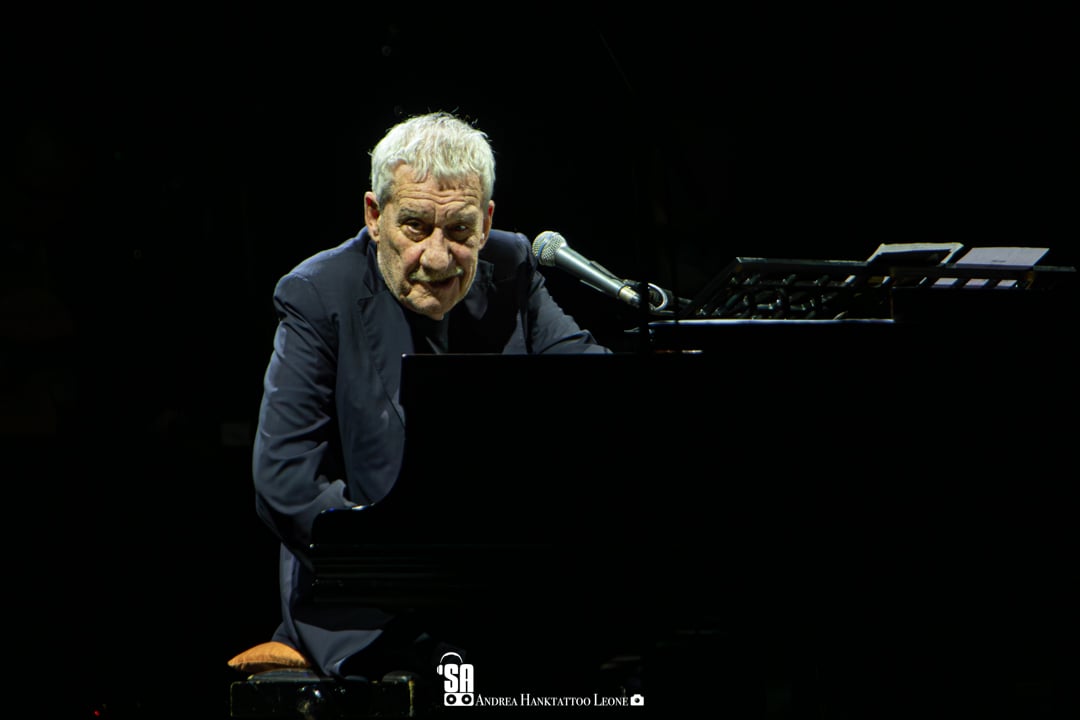 Paolo Conte live al Teatro degli Arcimboldi di Milano, foto di Andrea Leone (2023)