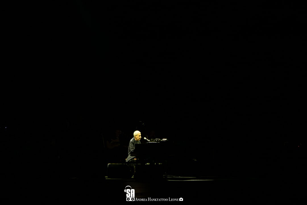 Paolo Conte live al Teatro degli Arcimboldi di Milano, foto di Andrea Leone (2023)