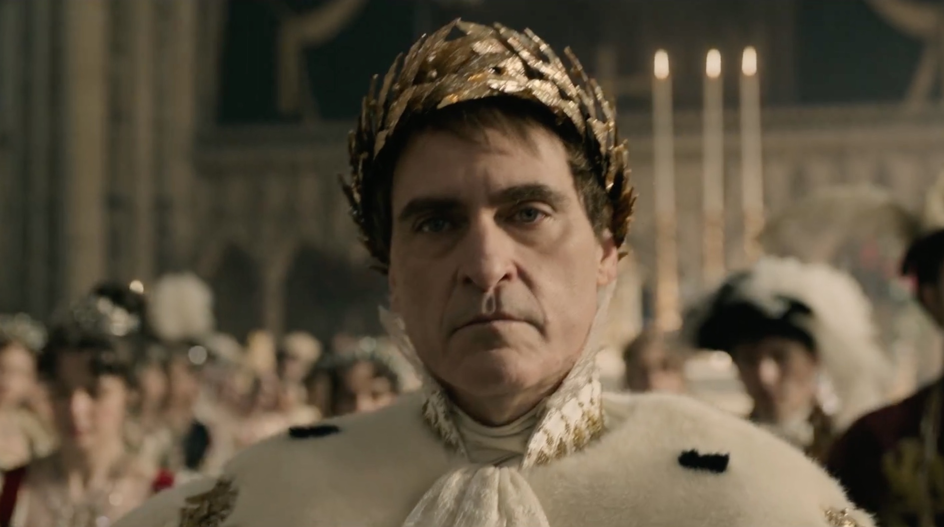 Joaquin Phoenix è Napoleon