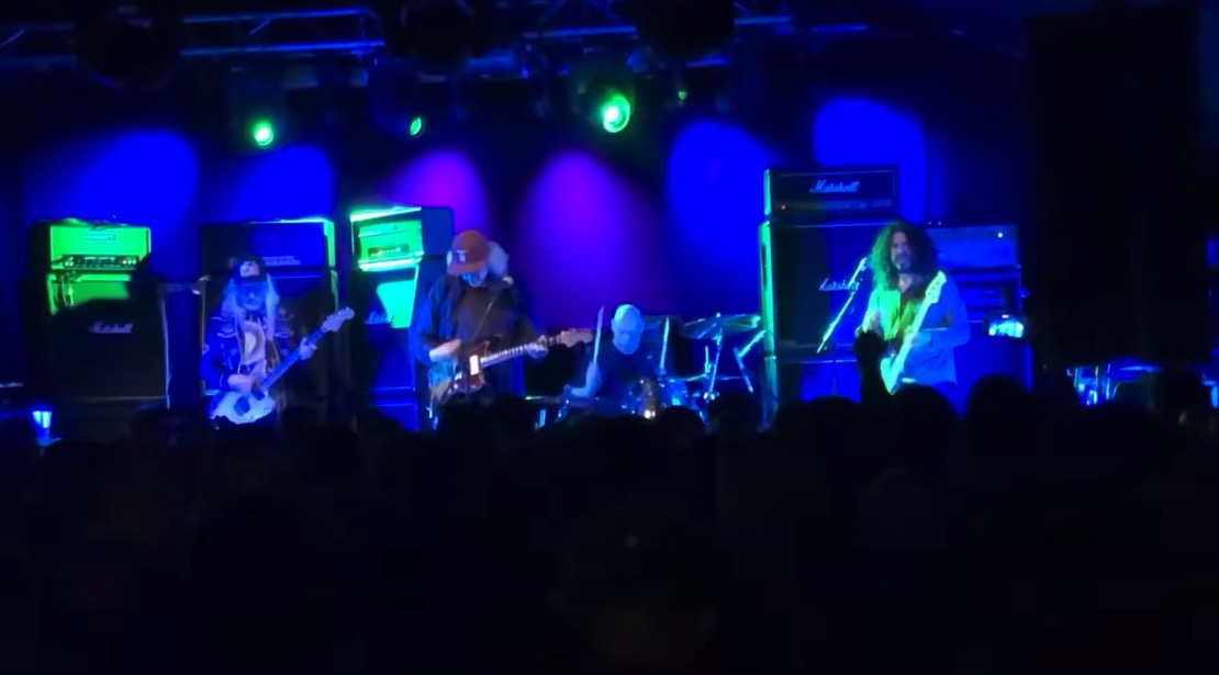 Dinosaur Jr. e Kevin Shields