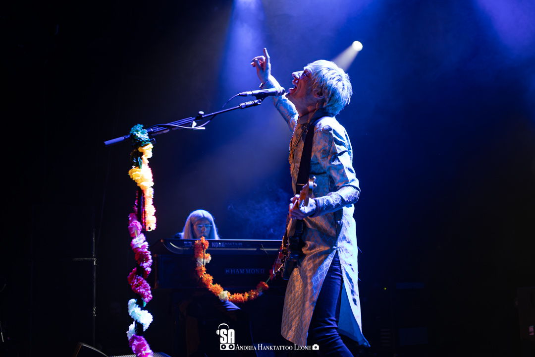 Kula Shaker live all'Alcatraz di Milano, foto di Andrea Leone (2024)