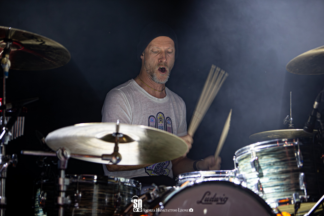 Kula Shaker live all'Alcatraz di Milano, foto di Andrea Leone (2024)