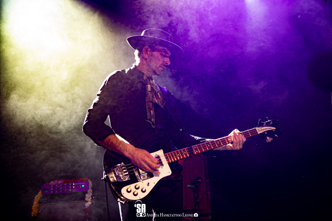 Kula Shaker live all'Alcatraz di Milano, foto di Andrea Leone (2024)