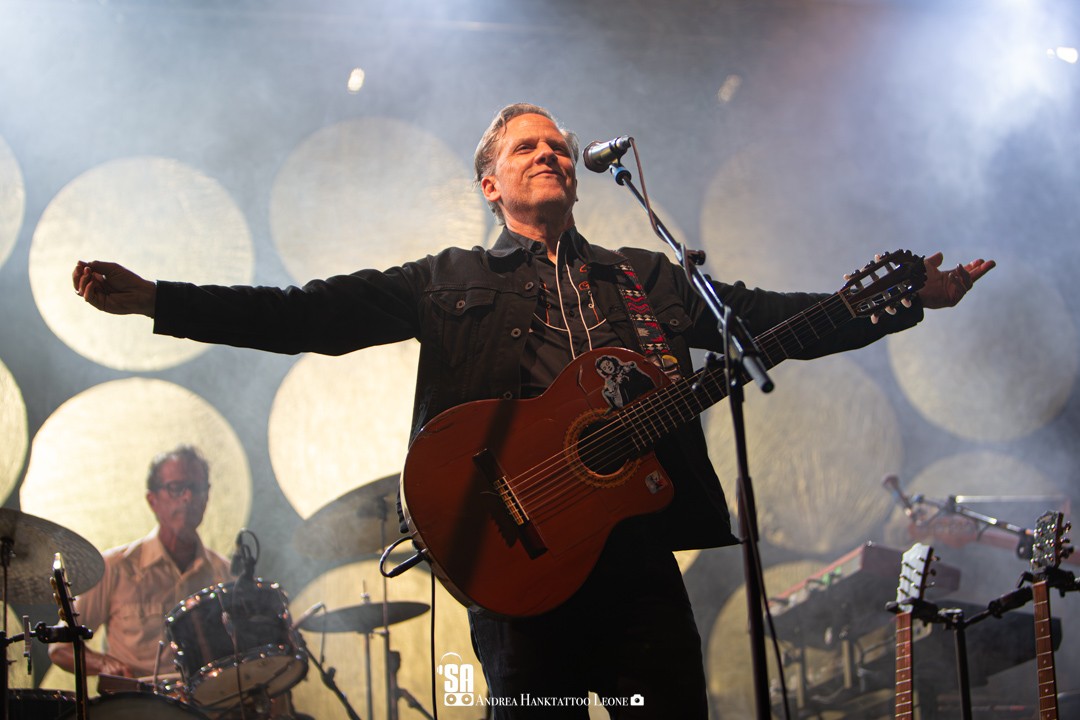 Calexico live al Castello Sforzesco di Milano, foto di Andrea Leone (2024)