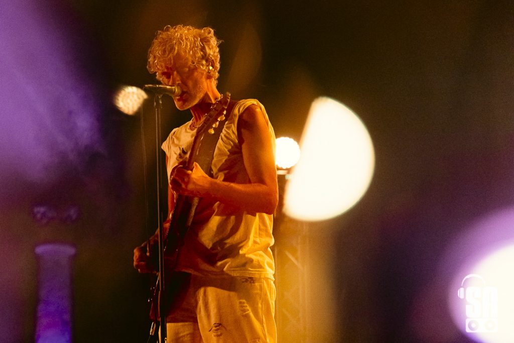 Blonde Redhead