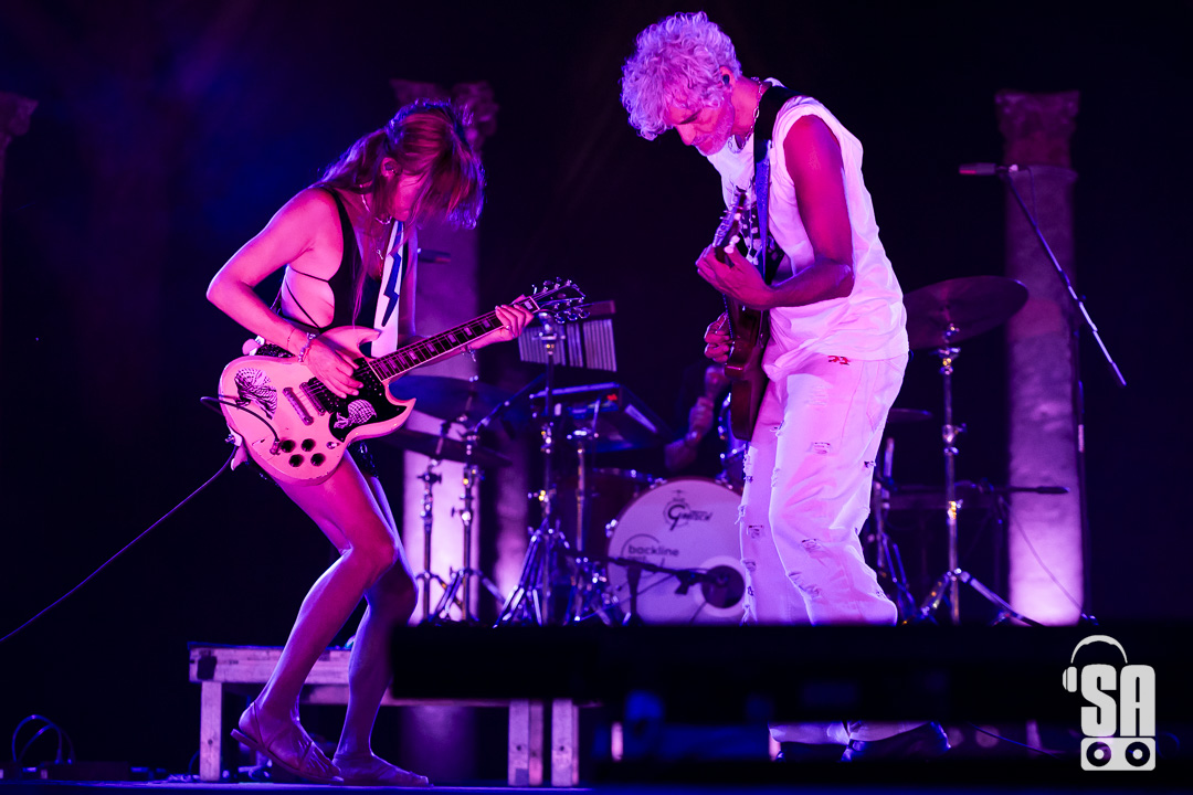 Blonde Redhead live al Teatro Romano di Ostia Antica, foto di Alice Blandini (2024)