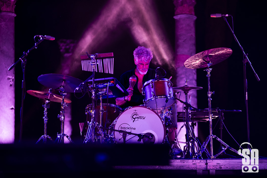 Blonde Redhead live al Teatro Romano di Ostia Antica, foto di Alice Blandini (2024)