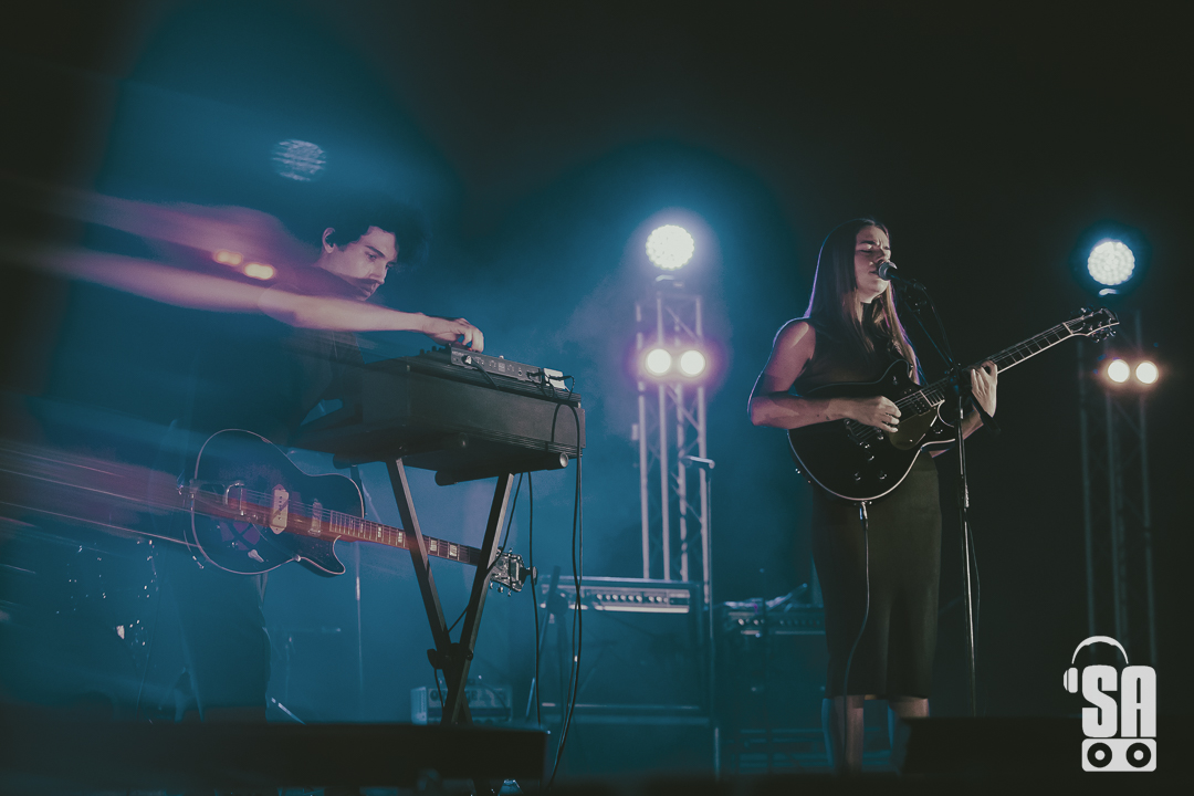 Tutto Piange live al Teatro Romano di Ostia Antica, foto di Alice Blandini (2024)