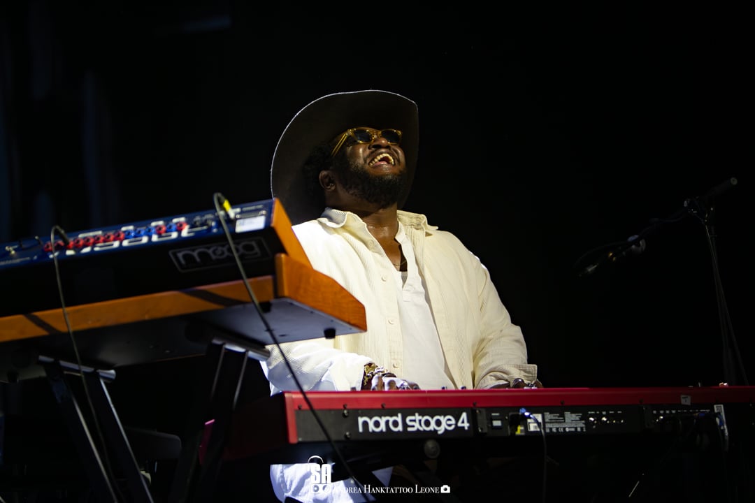 Kamasi Washington live all'Alcatraz di Milano, foto di Andrea Leone (2025)
