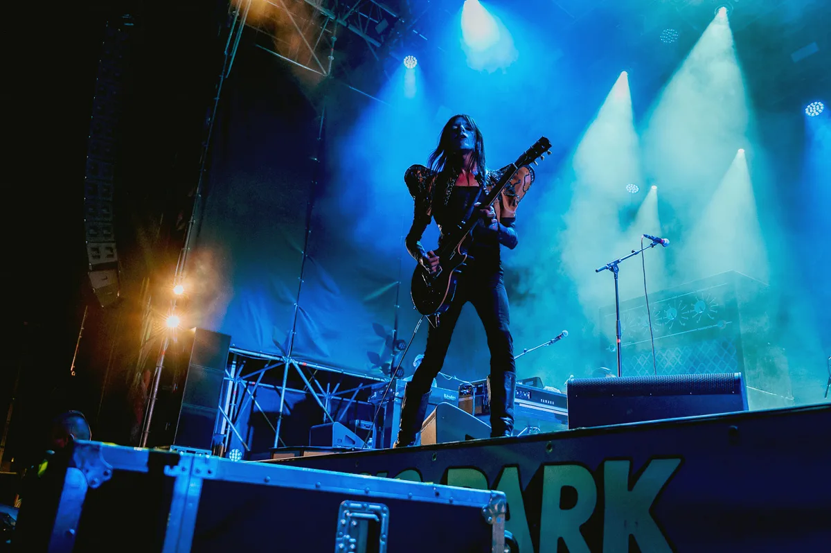 Lucio Corsi, Sequoie Music Park, Bologna, 2025, foto di Francesca Sara Cauli