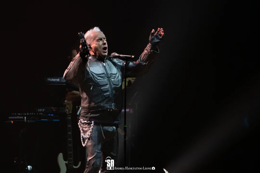 Holly Johnson live al Teatro degli Arcimboldi di Milano, foto di Andrea Leone (2025)