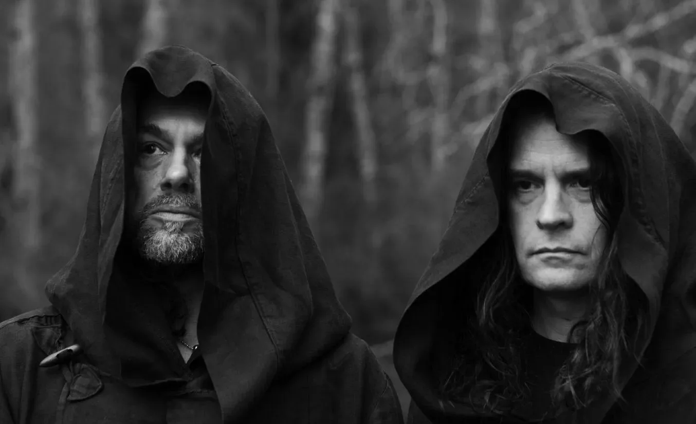 Sunn O)))