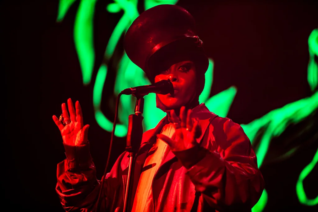 Erykah Badu live all'Alcatraz di Milano, la foto gallery di Andrea Leone (2025)