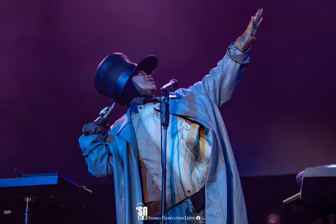 Erykah Badu live all'Alcatraz di Milano, la foto gallery di Andrea Leone (2025)