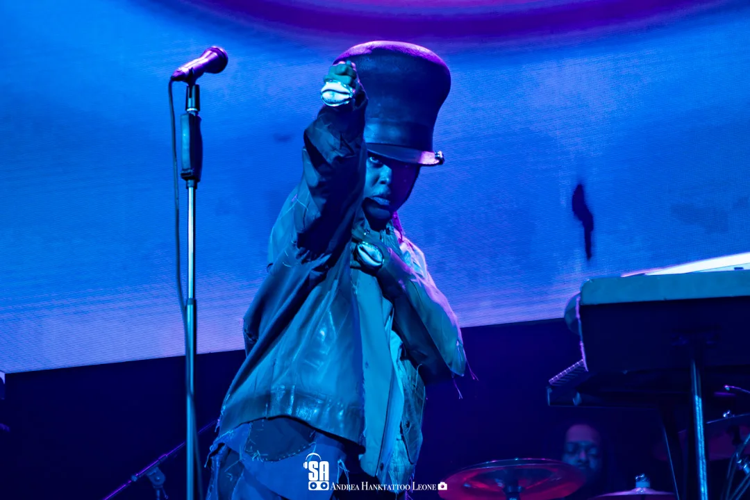 Erykah Badu live all'Alcatraz di Milano, la foto gallery di Andrea Leone (2025)