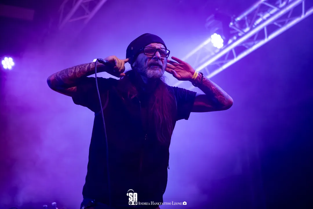 Kaos One & DJ Craim live al Circolo Magnolia di Segrate, foto di Andrea Leone (2026)