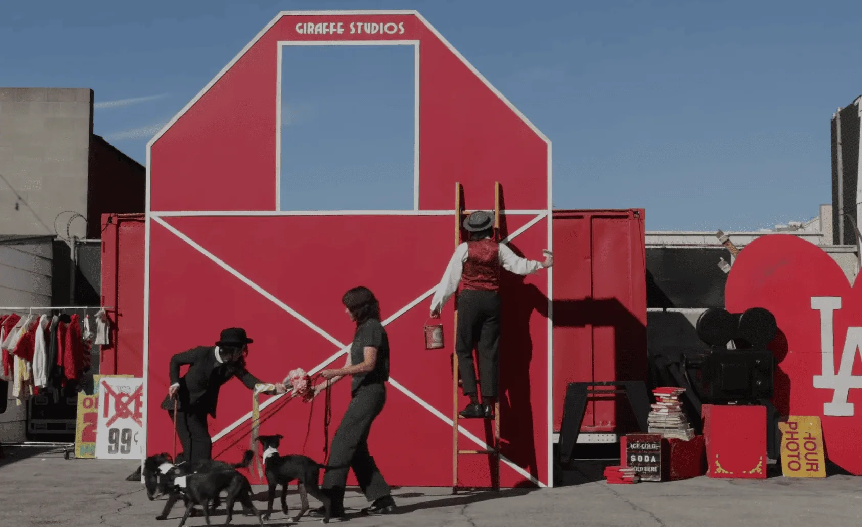 Courtney Barnett, still dal video di "Site Unseen" (2026)