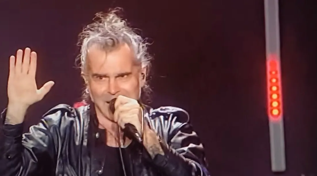 Piero Pelù e i Litfiba eseguono “17 Re” al Primo Maggio Roma 2026